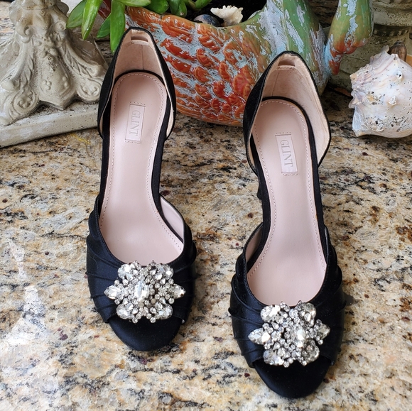 Glint Heels - Picture 2 of 10